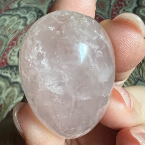 Rose Quartz Egg - Picture 12 of 12